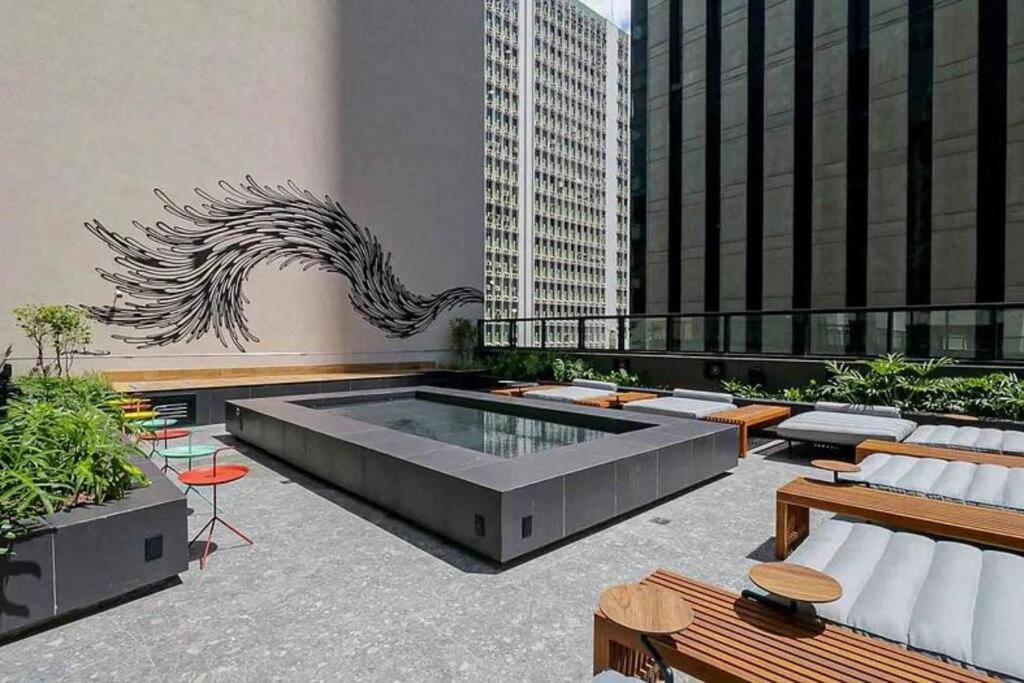 Em Predio Coliving No Centro * Rio de Janeiro